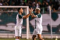 Gama se torna único time do país invicto no ano