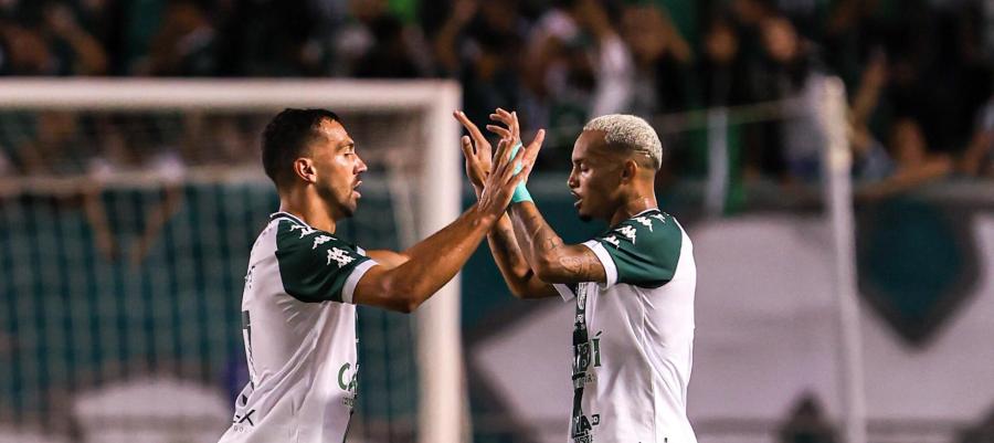 Gama se torna único time do país invicto no ano