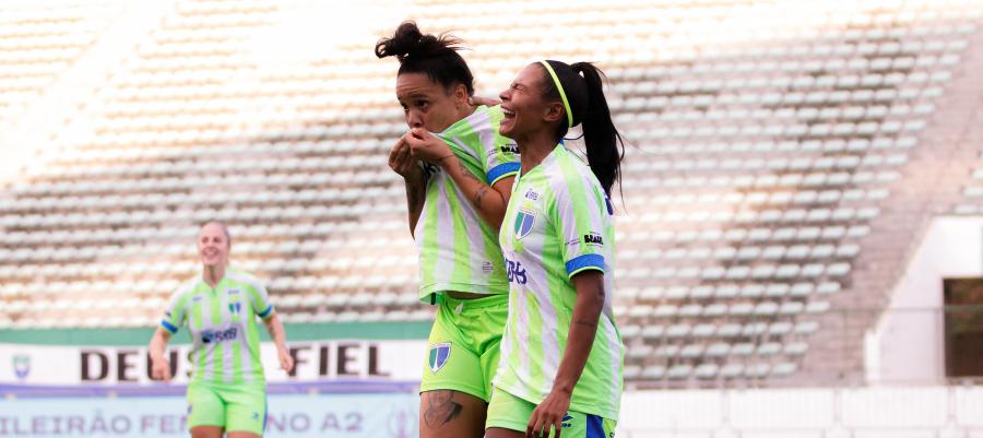 Minas Brasília sobe para a elite do futebol feminino 