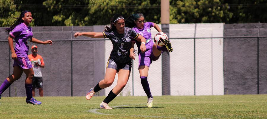 Shalke 12 assume liderança no Candango Feminino Sub-17